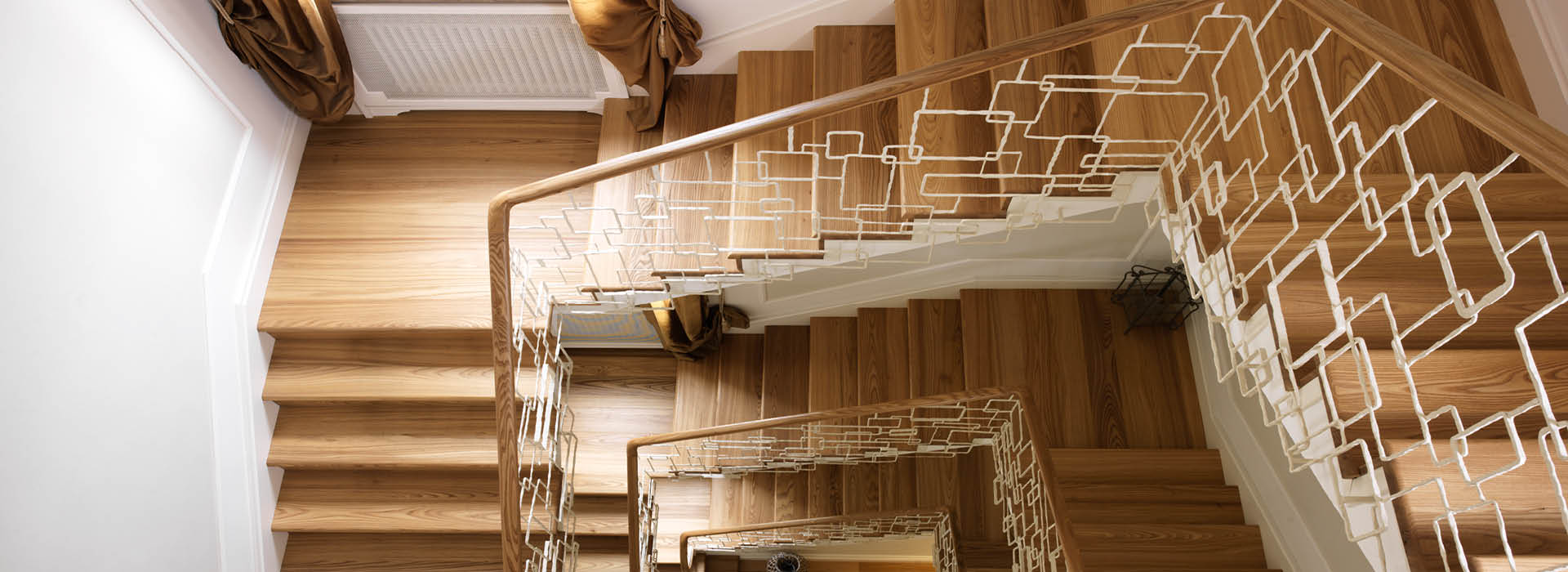Rivestimenti in legno per scale e gradini by Cadorin Parquet